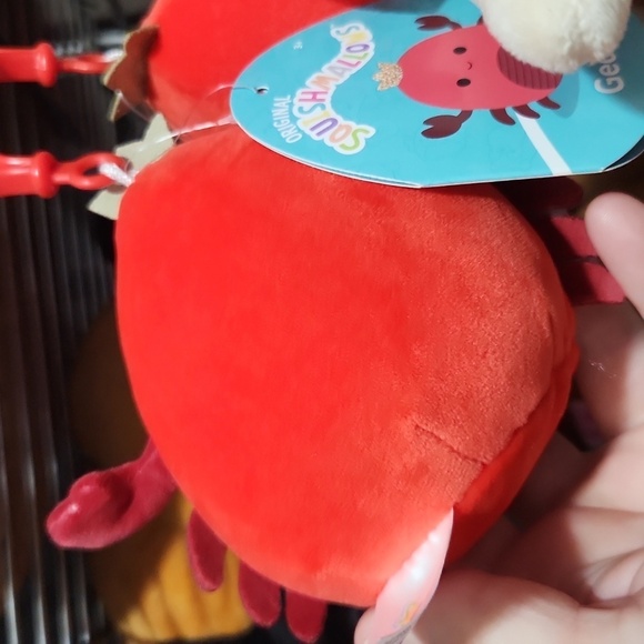 Squishmallow Georgious Crab Clip Backpack Keychain New - Picture 2 of 4